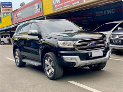 Ford Everest Titanium Plus 2015 Hitam