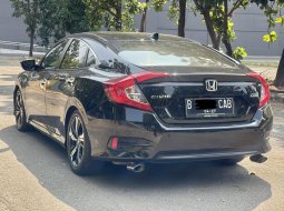 CIVIC SEDAN TURBO AT HITAM 2017 LOW KM DIJUALCEPAT MURAH 6