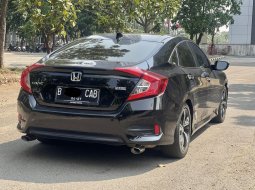 CIVIC SEDAN TURBO AT HITAM 2017 LOW KM DIJUALCEPAT MURAH 4