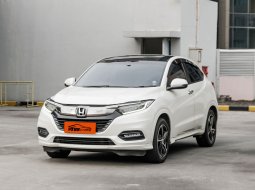 Honda HR-V 1.8L Prestige Panoramic CVT Facelift AT 2019 Putih