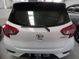 Daihatsu Sirion 1.3 AT 2021 8