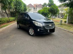 Chevrolet Spin LTZ 2014 Manual Hitam Istimewa