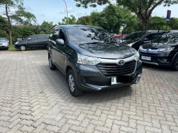 Toyota Avanza 1.3E MT 2018 Abu Murah Bagus Pajak Panjang