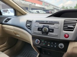 Honda Civic FB 1.8 At 2013 9