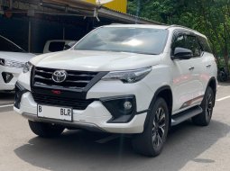 Toyota Fortuner 2.4 TRD AT 2019 2