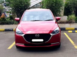 Mazda 2 Sedan 2022 gt skyactive merah km 19rb pajak panjang cash kredit proses bisa dibantu