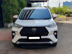 Toyota Veloz Q 2023 putih km 8 ribu matic cash kredit proses bisa