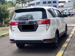 Toyota Venturer 2.4 A/T DSL 2021 diesel putih km 53 ribuan cash kredit proses bisa dibantu 6