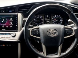 Toyota Venturer 2.4 A/T DSL 2021 diesel putih km 53 ribuan cash kredit proses bisa dibantu 9