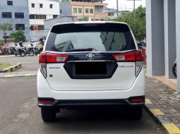 Toyota Venturer 2.4 A/T DSL 2021 diesel putih km 53 ribuan cash kredit proses bisa dibantu 5