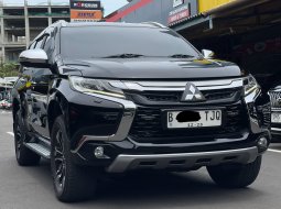 PAJERO DAKAR AT HITAM 2018 SIAP PAKAI DIJUAL CEPAT MURAH