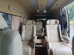 Toyota Hiace Premio 2020 10 seater diesel km 29 ribuan 19