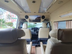 Toyota Hiace Premio 2020 10 seater diesel km 29 ribuan 14