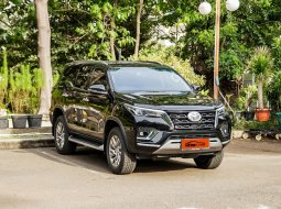 Promo Toyota Fortuner 2.8 VRZ At 2022 Hitam Diesel