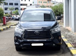 Toyota Kijang Innova G A/T Diesel 2023 hitam diesel km 17 ribuan cash kredit proses bisa dibantu