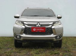 Mitsubishi Pajero Sport Dakar 2.4 AT 2019 Silver - Pajak Panjang - Dokumen Lengkap