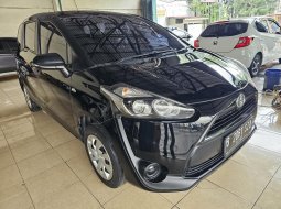 Toyota Sienta E Manual 2017 Hitam