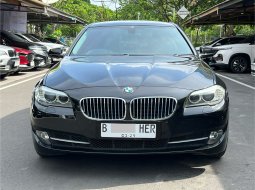 BMW 5 Series 520i 2013 Hitam