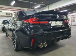 BMW M5 M5 F90 Automatic 2007 Gress mobil istimewa 10