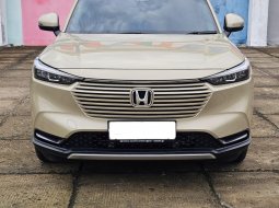 Honda HR-V 1.5L E CVT 2023 shandkhaki