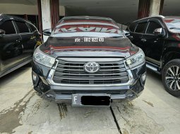 Toyota Innova V 2.4 AT ( Matic ) 2022 Hitam Km 43rban Siap pakai