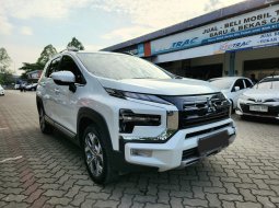 Mitsubishi Xpander Cross NewPremium Package CVT 2024