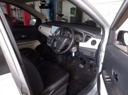 Daihatsu Sigra 1.2 R AT 2017 SILVER 4