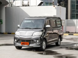 Daihatsu Luxio 1.5 X M/T manual 2021 Abu-abu 3