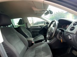 Volkswagen Tiguan 1.4L TSI 2013 hitam 17