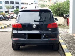 Volkswagen Tiguan 1.4L TSI 2013 hitam 5