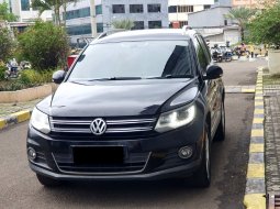 Volkswagen Tiguan 1.4L TSI 2013 hitam 3