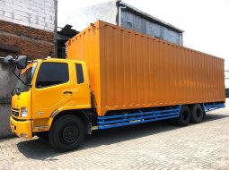 MURAH+banBARU Mitsubishi Fuso tronton 6x2 HD Box besi 2023 bok