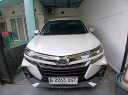 Daihatsu Xenia 1.5 R Deluxe AT 2019  - Beli Mobil Bekas Murah