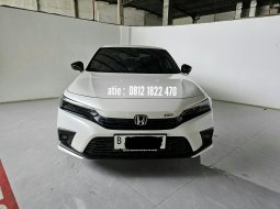 Honda Civic RS Turbo AT ( Matic ) 2023 / 2024 Putih Antik low km 7rban Good Conditiom siap pakai