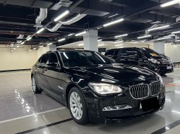 2014 BMW 730 Li Record Service ATPM Km 33rb Vacum Powr Backdoor BE Genap Pjk Mei 2025 Mulus Orsinil 