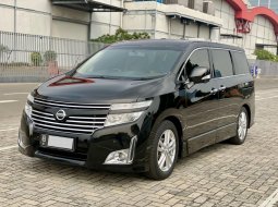 Nissan Elgrand Highway Star 2013 Hitam 2