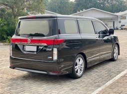 Nissan Elgrand Highway Star 2013 Hitam 4