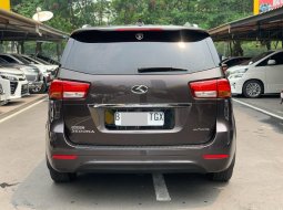 Kia Grand Sedona Ultimate 2017 4