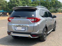 Honda BR-V Prestige CVT 2019 3