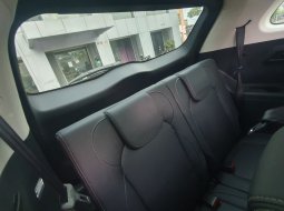 Wuling Almaz Pro 7-Seater 2021 putih sunroof km 15 ribuan 13