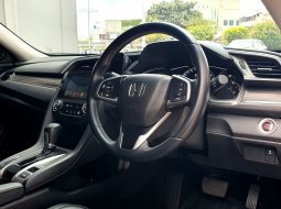 Honda Civic 1.5L Turbo 2019 sedan es turbo hitam km 33 ribuan 13