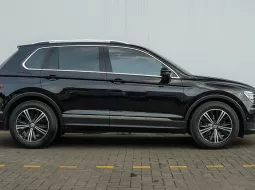 Volkswagen Tiguan TSI 1.4 AT Matic 2017 MESIN TERAWAT 2