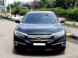 Honda Civic 1.5L Turbo 2019 sedan es turbo hitam km 33 ribuan 1