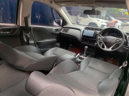 Honda City E CVT 2018 Putih 8