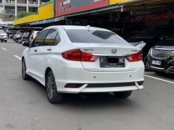 Honda City E CVT 2018 Putih 6