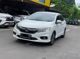 Honda City E CVT 2018 Putih 3