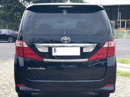 Toyota Alphard X 2009 3