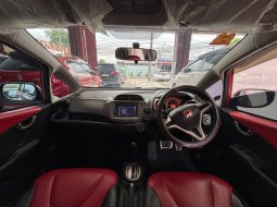 Honda Jazz RS Matic Tahun 2011 Kondisi Mulus Terawat Istimewa Seperti Baru 5