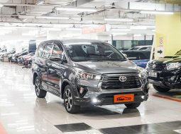 Toyota Venturer 2.4 A/T DSL 2021 Abu-abu