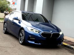 BMW 2 Series 218i 2023 biru km antik 13 ribuan 3